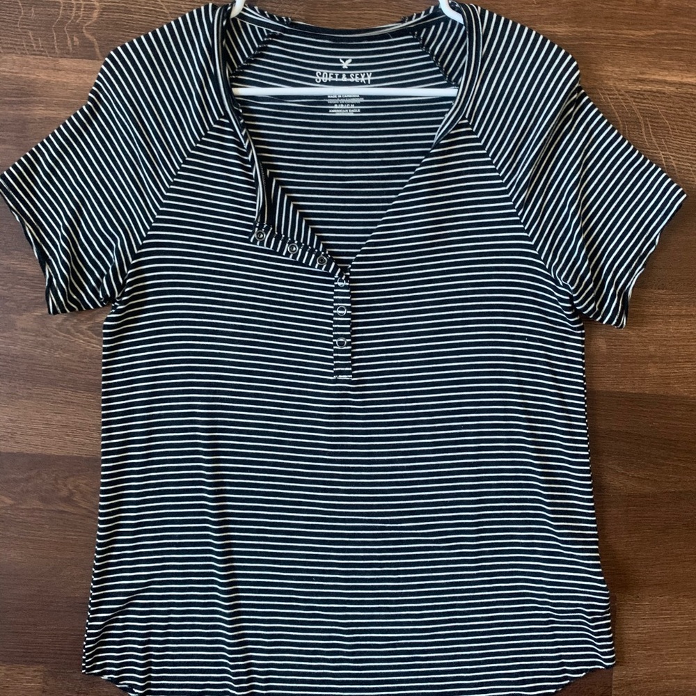 American Eagle strip t-shirt.